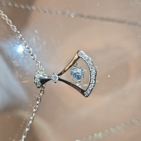 Titanium Steel Necklace Clavicle Chain - Picture 3 of 6